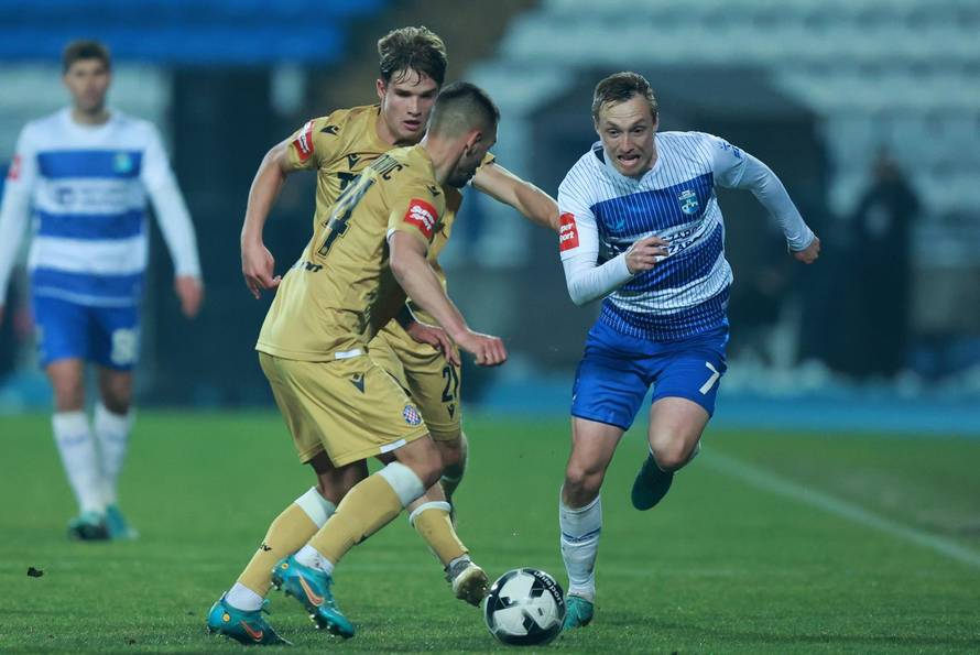 Osijek i Hajduk sastali se u četvrtfinale SuperSport Hrvatskog nogometnog kupa