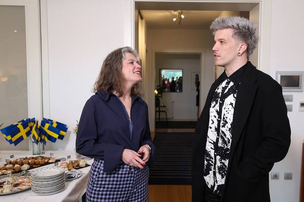 Zagreb: Anna Boda, veleposlanica Kraljevine Švedske, organizirala je mali događaj za ispraćaj Baby Lasagne u Švedsku