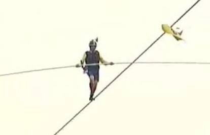 J. Koreja: Oborio svjetski rekord u hodanju na žici