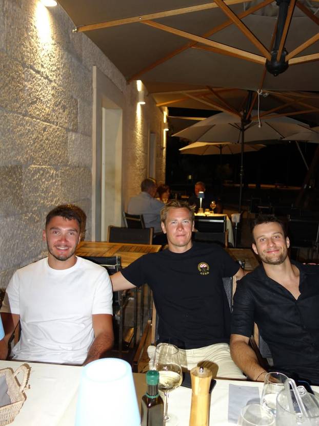 FOTO Emotivno ljeto za Zubčića, Rodeš ulovio ribu... Evo kako hrvatski skijaši pune baterije