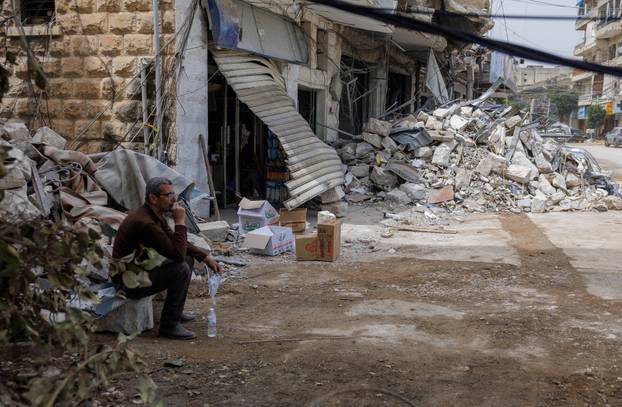 Displaced people return to their homes after a 10-day ceasefire between Lebanon and Israel went into effect.
