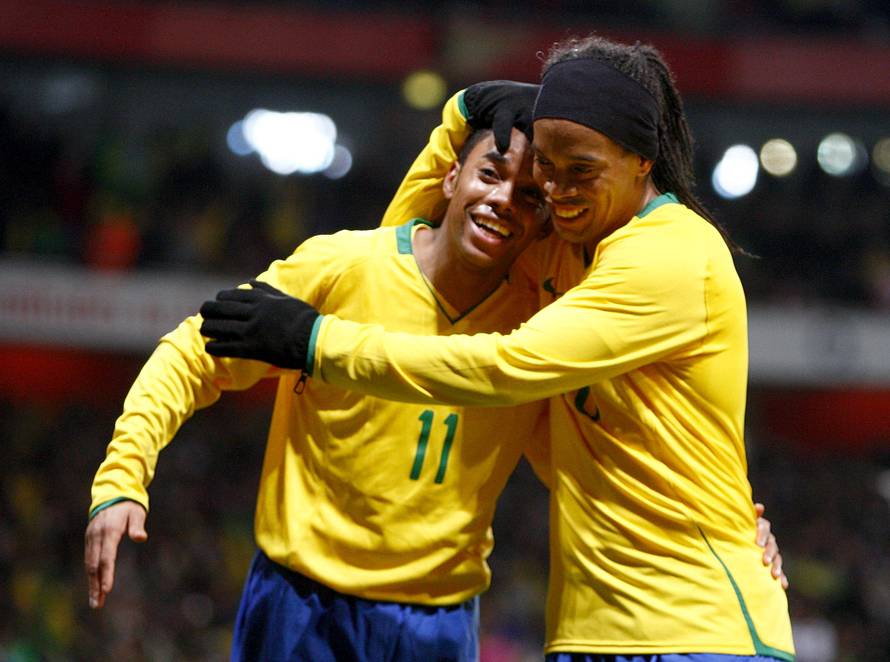 Soccer - International Friendly - Italy v Brazil - Emirates Stadium