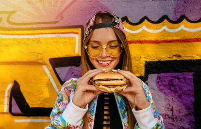 Pojedite burger, danas vam je ‘oprošteno’, ali ne pretjerujte