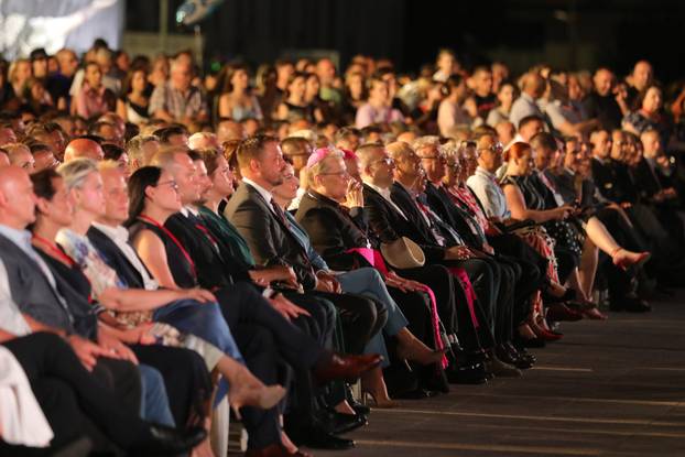 Svečano otvorenje 59. Đakovačkih vezova