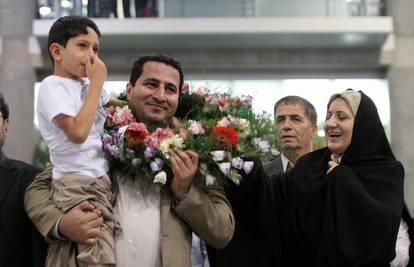 'Oteti' iranski znanstvenik se vratio kući u Teheran