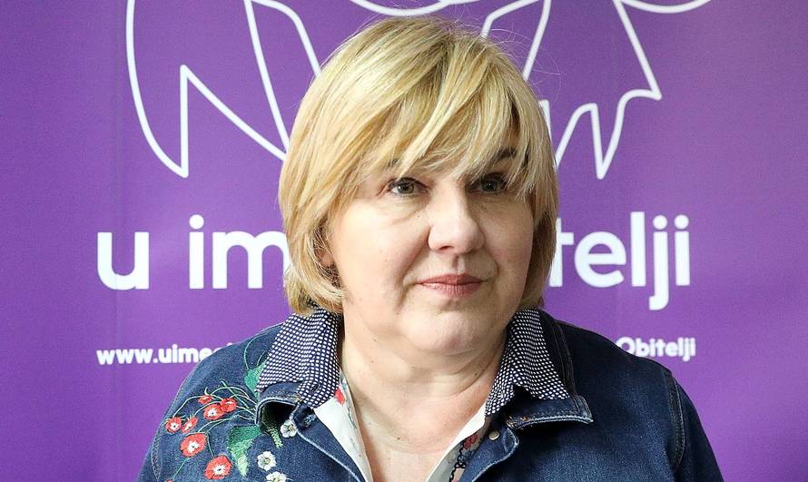 HND: Dali su novac portalu Željke Markić koji je već kršio prava transrodnih osoba