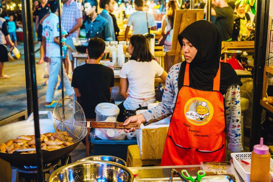 Phuket, Tajland: Od cjenkanja do masaže sa 'sretnim krajem'