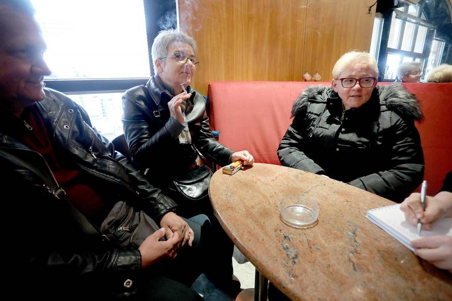 Zagreb: IspraÄaj i polaganje urni 11 pokojnika koji su tijela darovali Medicinskom fakultetu