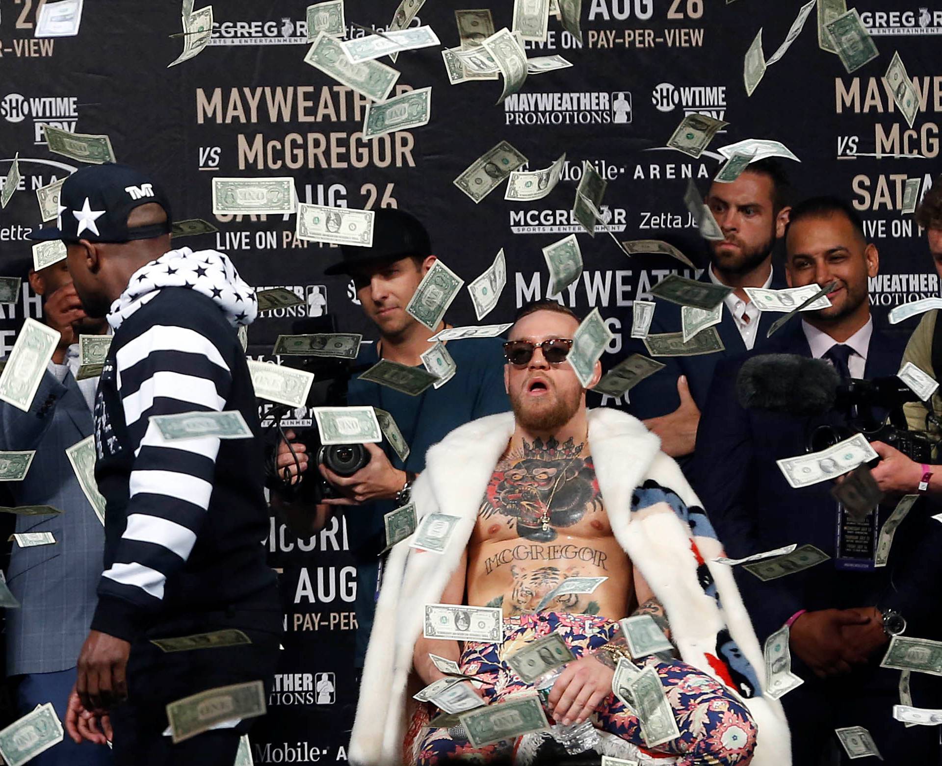 Boxing: Mayweather vs McGregor-World Tour