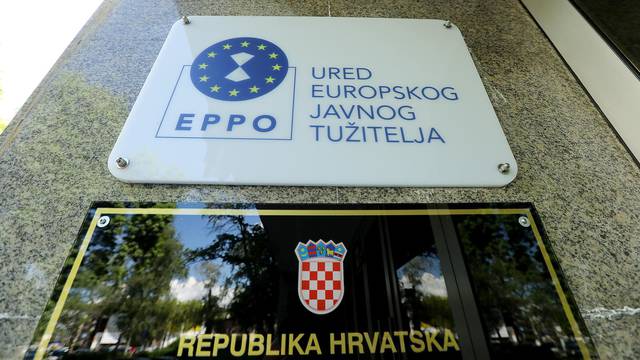 Zagreb: Dovođenje uhićenih u aferi Geodezija na ispitivanje u Ured Europskog javnog tužitelja
