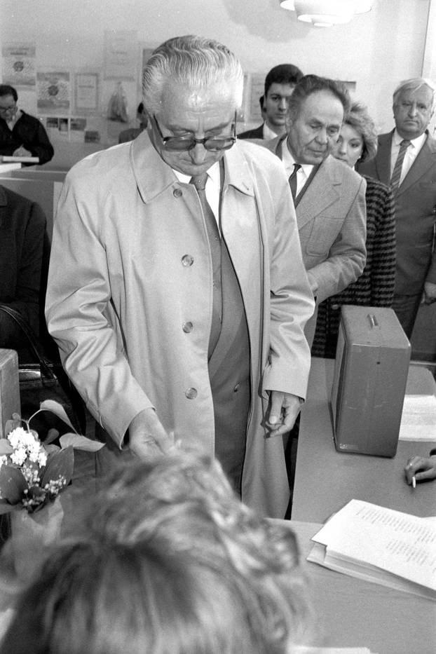 Prvi krug poslijeratnih višestranačkih izbora u Hrvatskoj, 22.4.1990.