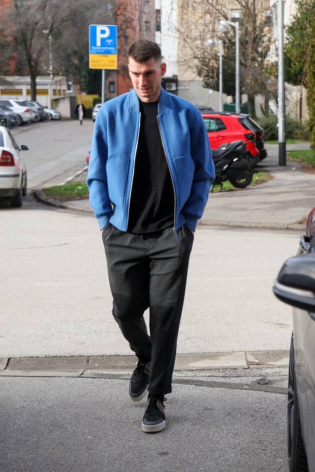 Zagreb: Dominik Livaković dolazi na liječnički pregled
