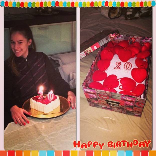 FOTO 'Vatreni' nosi njenu fotku na svakoj utakmici. Prohodali su kao tinejdžeri i isti dan slave