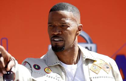 Jamie Foxx se oporavlja: Vraća se starim navikama, a novim je videom otkrio da je opet u formi