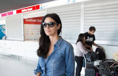 Casual izdanje za put: Monica Bellucci sletjela je u Dubrovnik