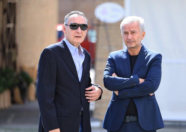 Zagreb: Posljedni ispraćaj novinara Roberta Valdeca 