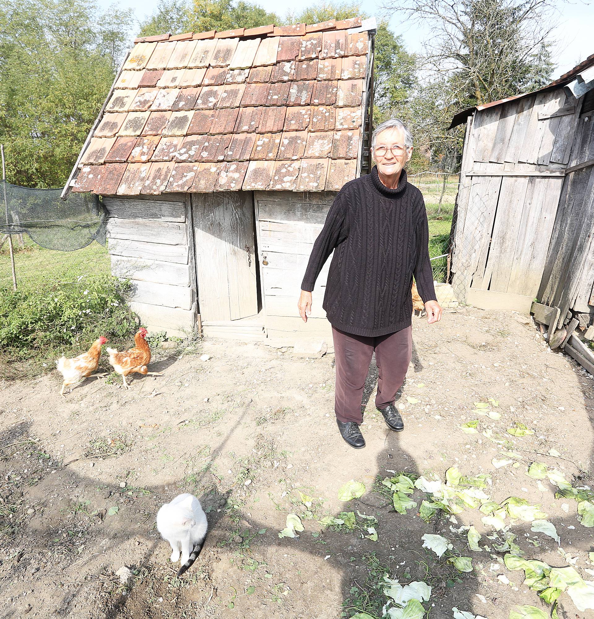 'Dođe mi da se ubijem. Iz ove kože ne mogu i moram trpjeti'