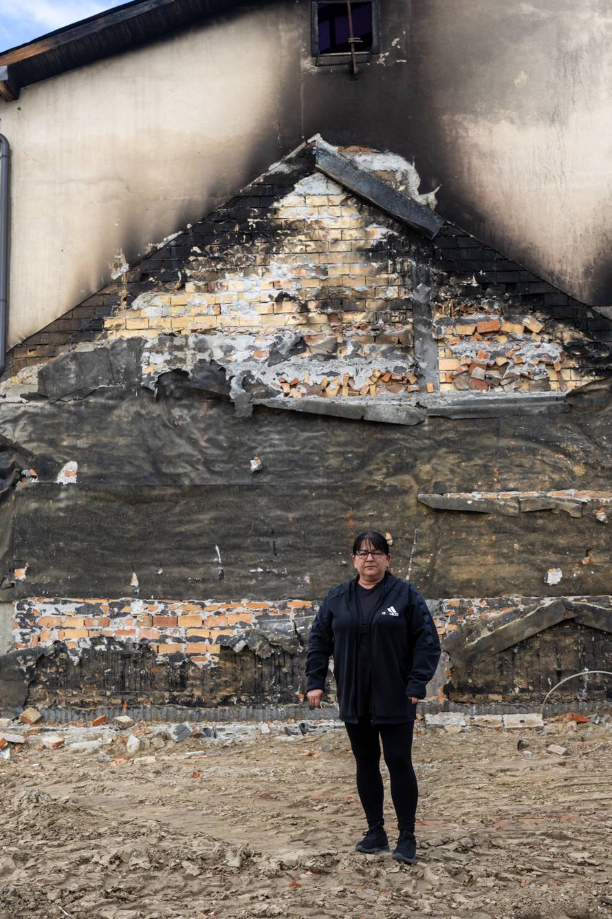 Donji Miholjac: Uklonjena obiteljska kuća koja je u potpunosti izgorjela