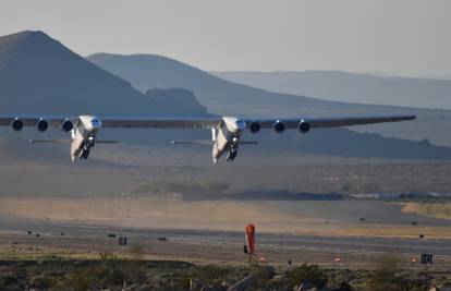 'To je veliki uspjeh': Pogledajte let najvećeg aviona na svijetu!