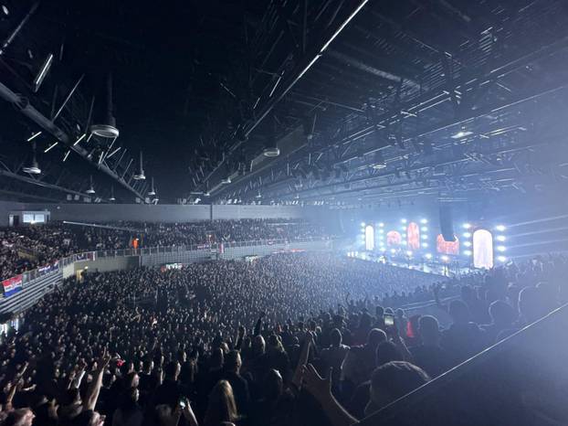 Thompson nastupa u Varaždinu. Evo kako je na koncertu...