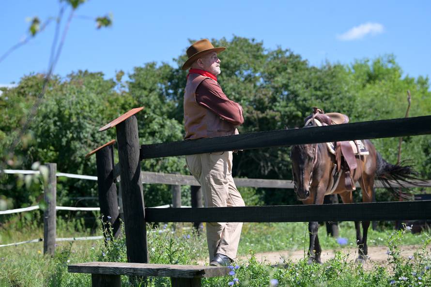 Željko Krušlin: Nitko nam nije htio izdati prvi album, a kava je 'kriva' za ljubav sa suprugom
