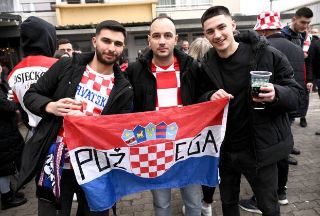 Ljubljana: Dolazak navijača na utakmicu Francuska - Hrvatska 