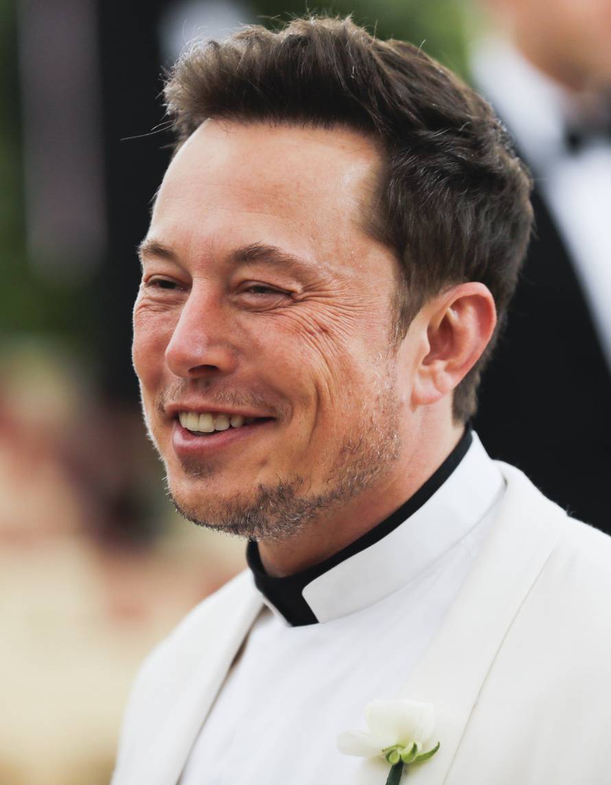 The Met Gala 2018 âHeavenly Bodies: Fashion and the Catholic Imaginationâ