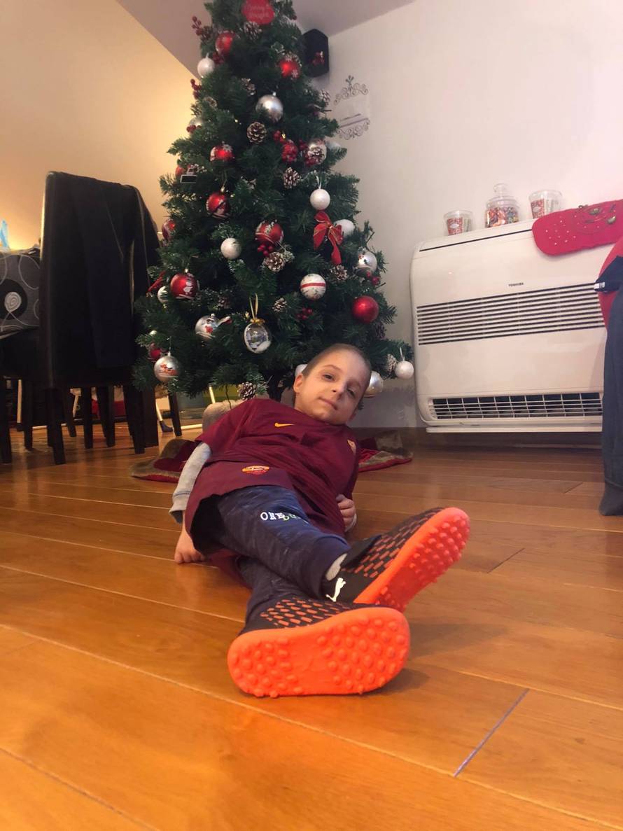 Mali div Nevio dobio kopačke: 'Napokon! Odmah sam išao van u njima i zaigrao nogomet!'