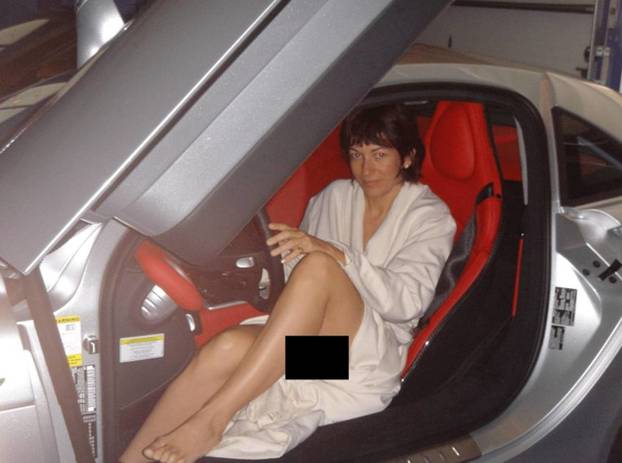 FOTO Lude teorije da je Epstein živ: Od zagonetke u zatvoru do tragova. Javila se i bivša cura