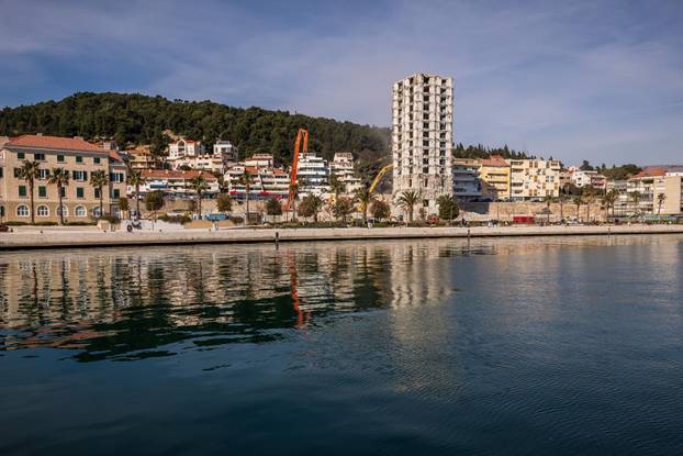 Split: Nastavak rušenja zgrade Hotela Marjan