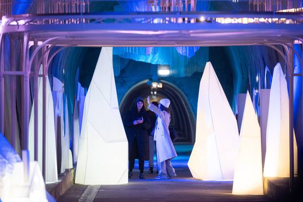 Zagreb: Predstavljan novi adventski projekt Polar Express u  tunelu Grič