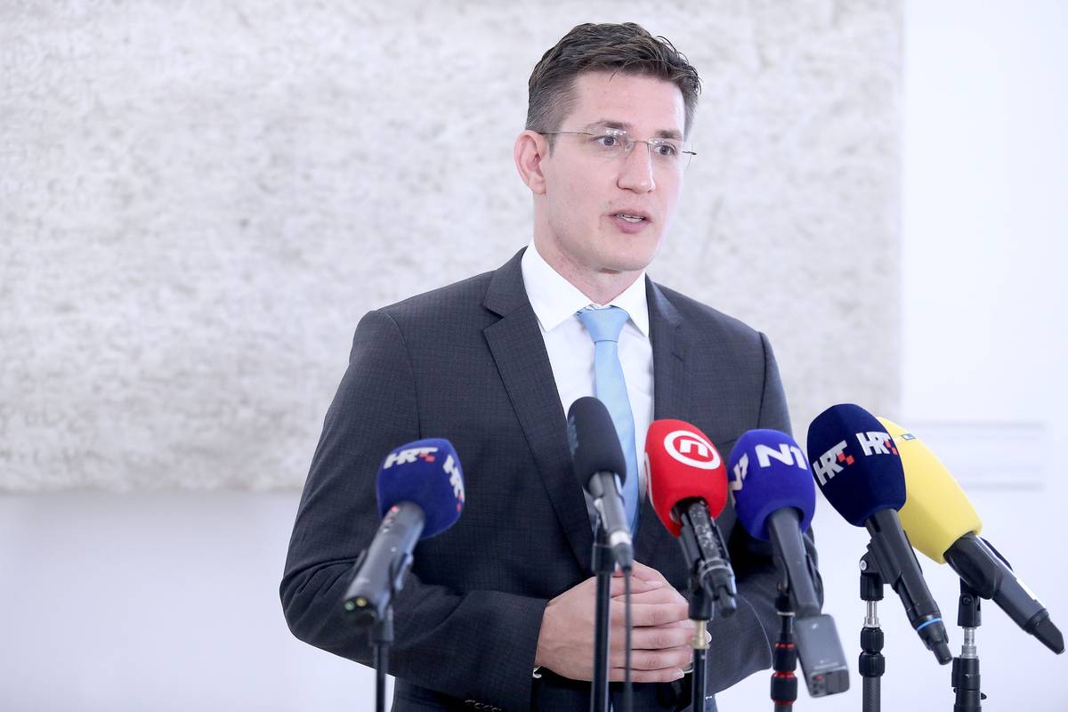 Troskot zamrznuo mandat u zagrebačkoj Gradskoj skupštini
