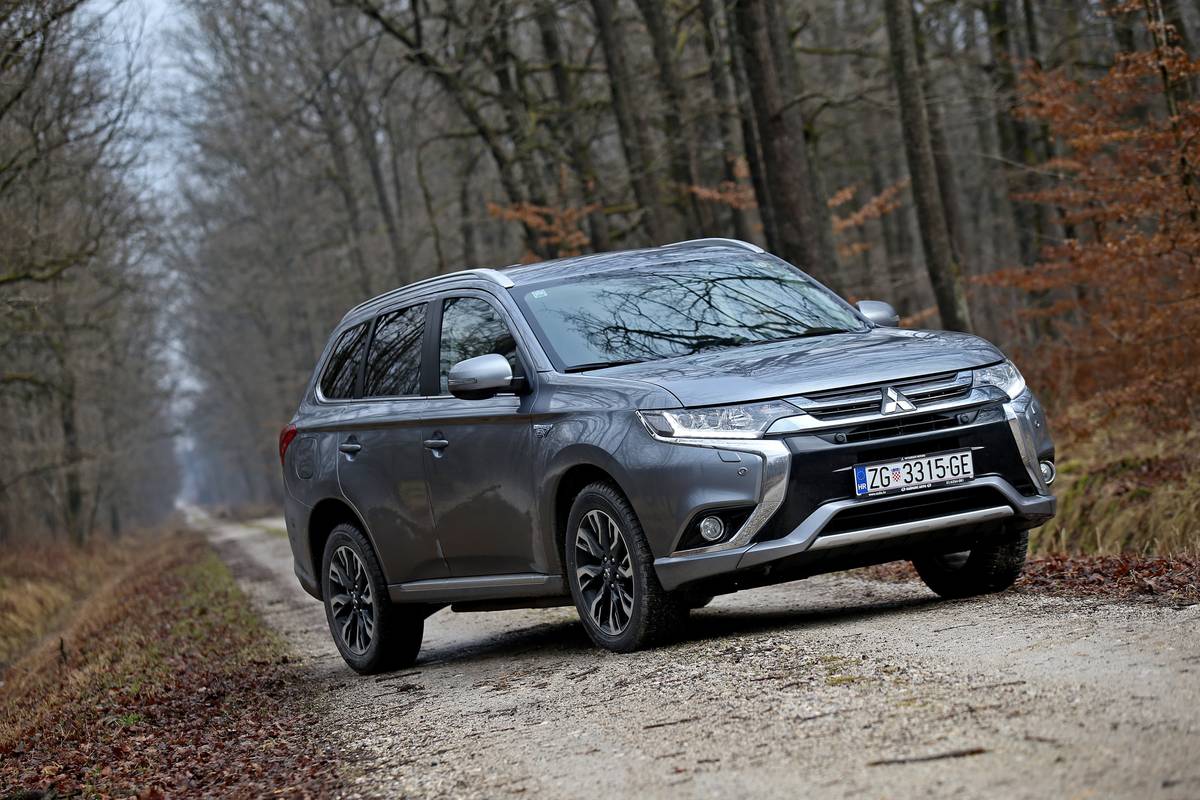 Outlander PHEV nema premca u gradu, ali on može još i više