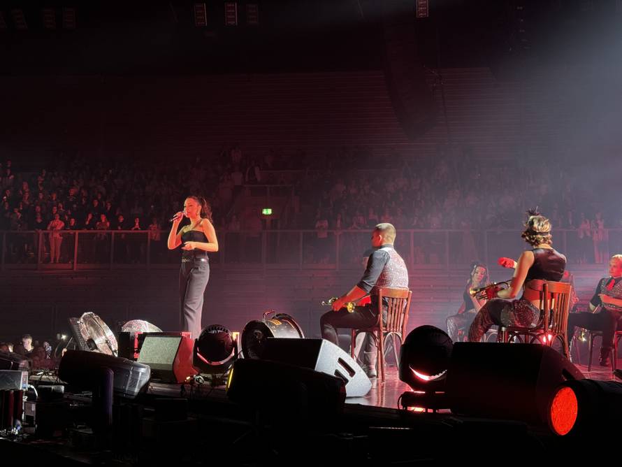 Aleksandra Prijović izvela je čak tri gosta na binu, za jednim svi 'poludjeli': 'Čovječe, što radiš...'