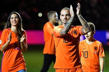 Zbogom, Wesley! Sneijder ide u mirovinu, ali ostat će 'uz teren'