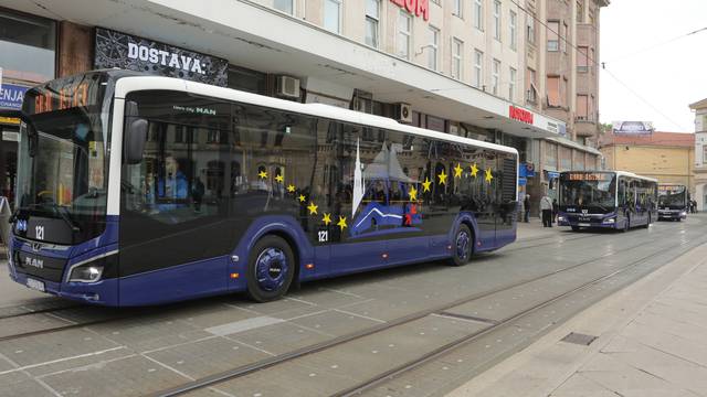 Osijek: Konferencija ''Nabava novih autobusa za Gradski prijevoz putnika d.o.o.'' 