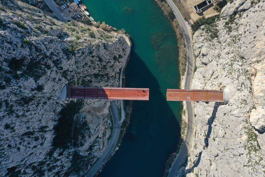 VIDEO Hrvatske ceste objasnile kako će spojiti most kod Omiša