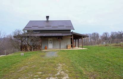 Općina u kojoj su pronađene zakopane bebe proglasila je Dan žalosti u ponedjeljak...