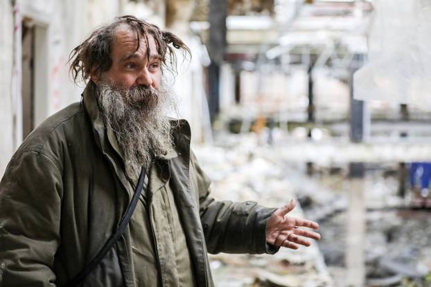 Zagreb: Biv&scaron;i novinar, danas besku&cacute;nik, Hrvoje Gospo&ccaron;i&cacute;