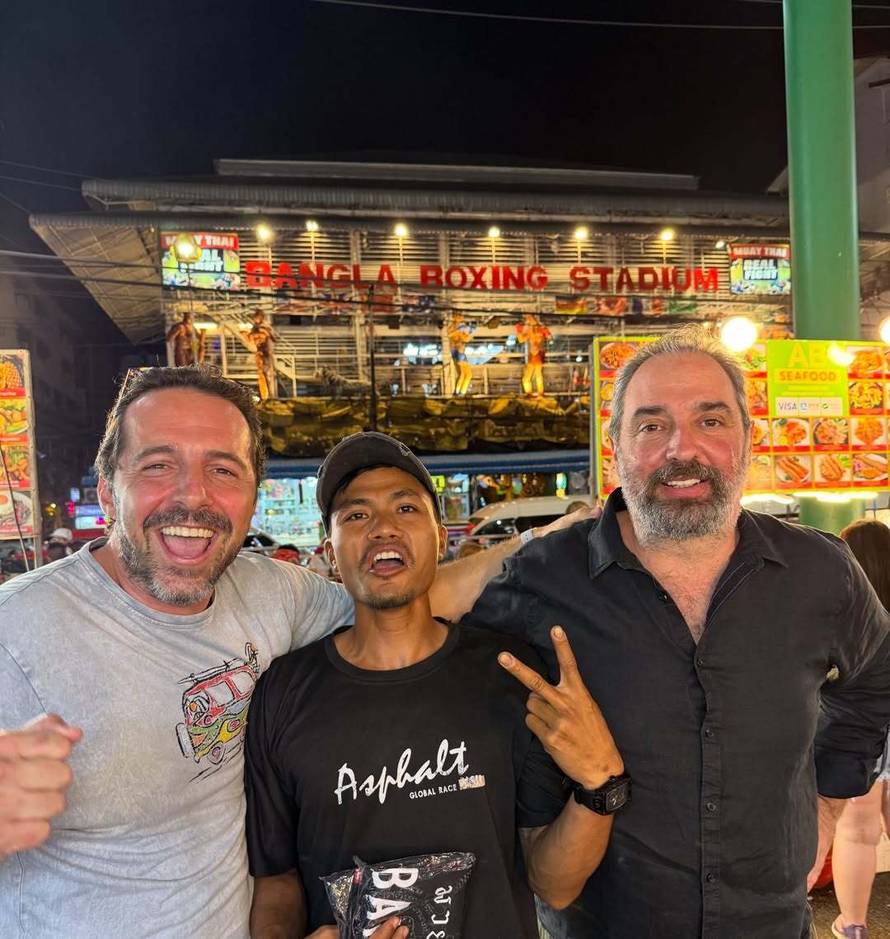 Sve naopačke, pa i Maja Šuput: Mi u kaputima, oni u badiću