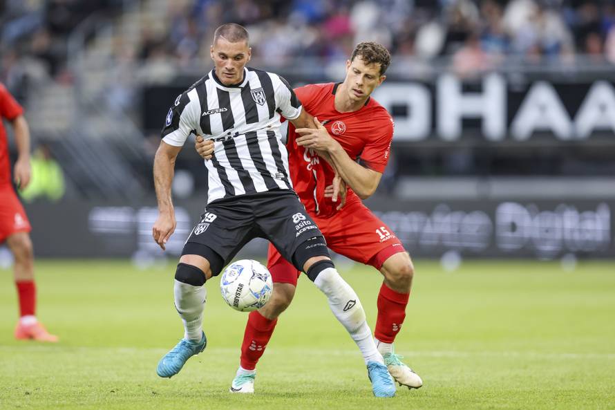 2024-09-15 Heracles Almelo v Almere City FC - Dutch Eredivisie