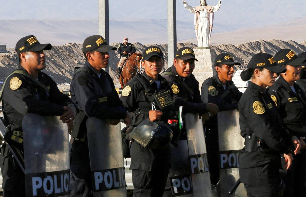 Peruanska policija zaplijenila je 58 kg kokaina: Na paketima natpis Hitler i nacistička zastava