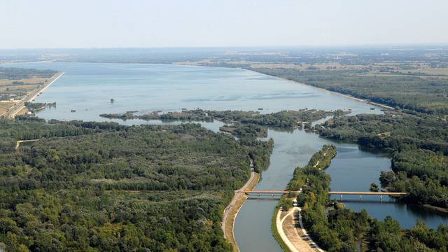 ?akovec: Na otocima Preloške Marine nikla je ilegalna gradnja