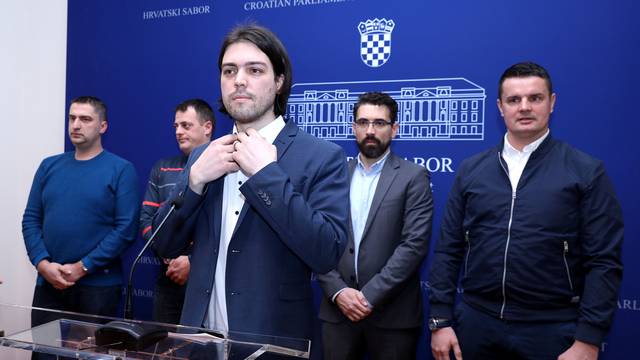Zagreb: Konferencija za medije Kluba zastupnika Å½ivoga zida