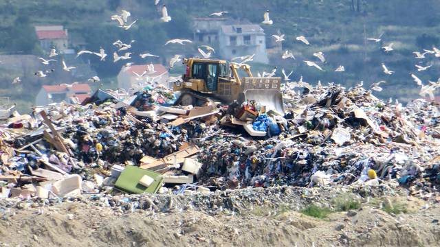 Split: Zbog sezone na odlagalište otpada Karepovac stiže 30 posto više otpada