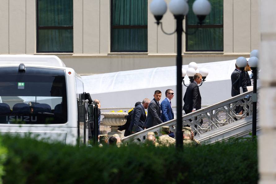 Second round of peace talks between Russia and Ukraine, in Istanbul