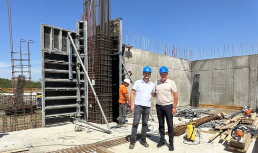 Kustić posjetio gradilište kampa HNS-a: 'Cilj je omogućiti uvjete za sve generacije koje dolaze...'