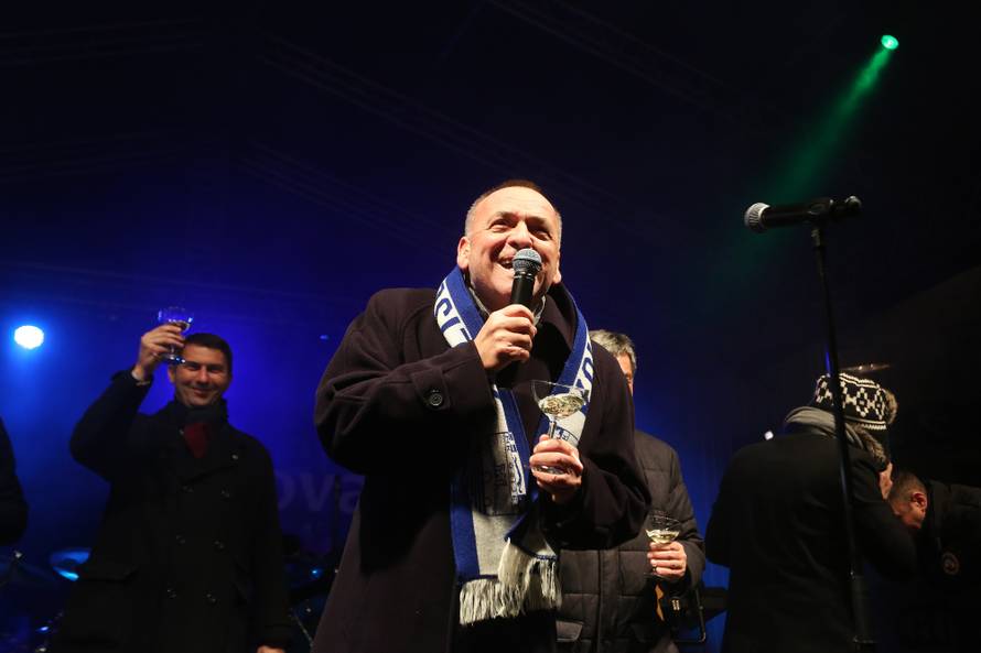 Pogledajte kako je Hrvatska dočekala Novu 2017. godinu