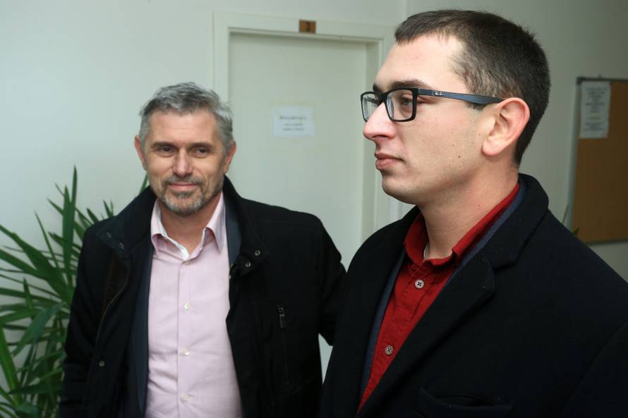 Kriv je zbog pjevanja bećarca: Čolaković mora platiti 2000 kn