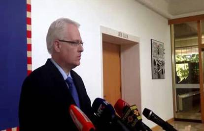 Josipović potvrdio: Za sada ništa od  prijevremenih izbora 